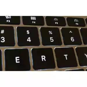 Замена подсветки клавиатуры MacBook remont podsvetki klaviatury makbuk 300x190 1